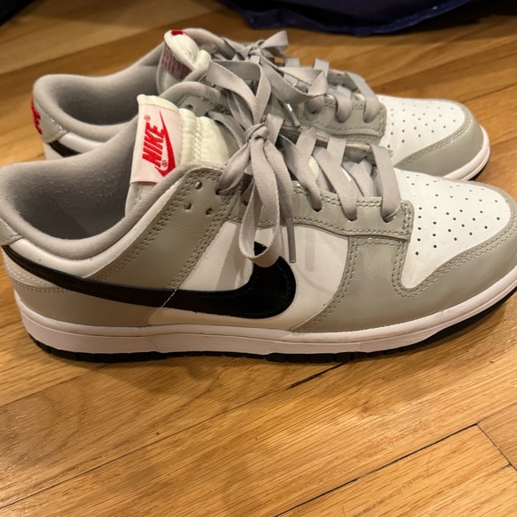 Nike dunk low Light Iron ore size Eur 40.5 - Picture 1 of 8